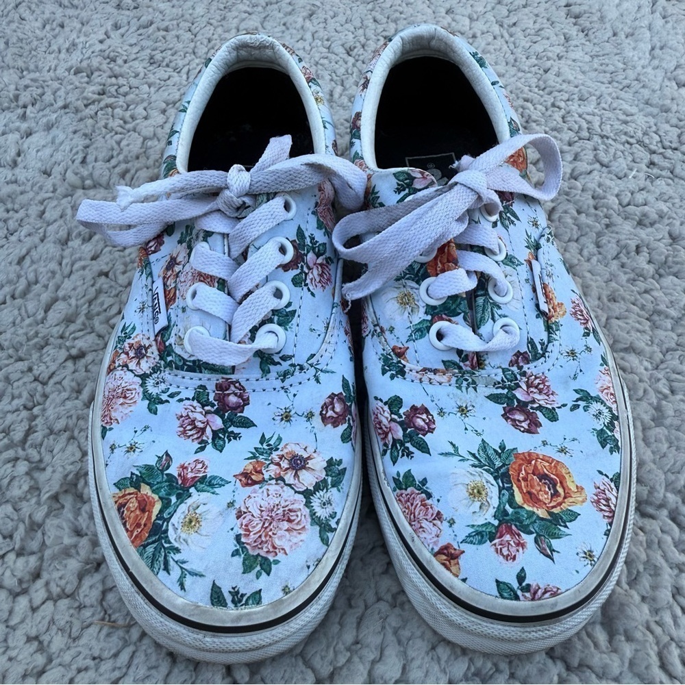 Vans, light blue Era Garden Floral Flower Design shoe Women’s 7 - Picture 2 of 8
